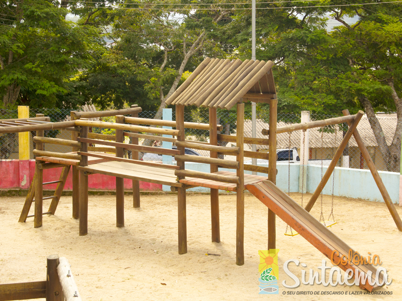 Playground Foto 7